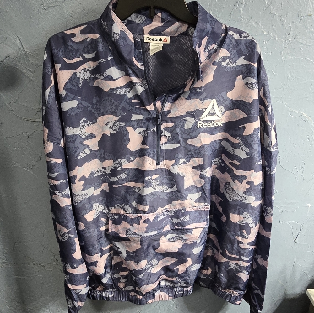Reebok purple and pink camouflage windbreaker  size XXL